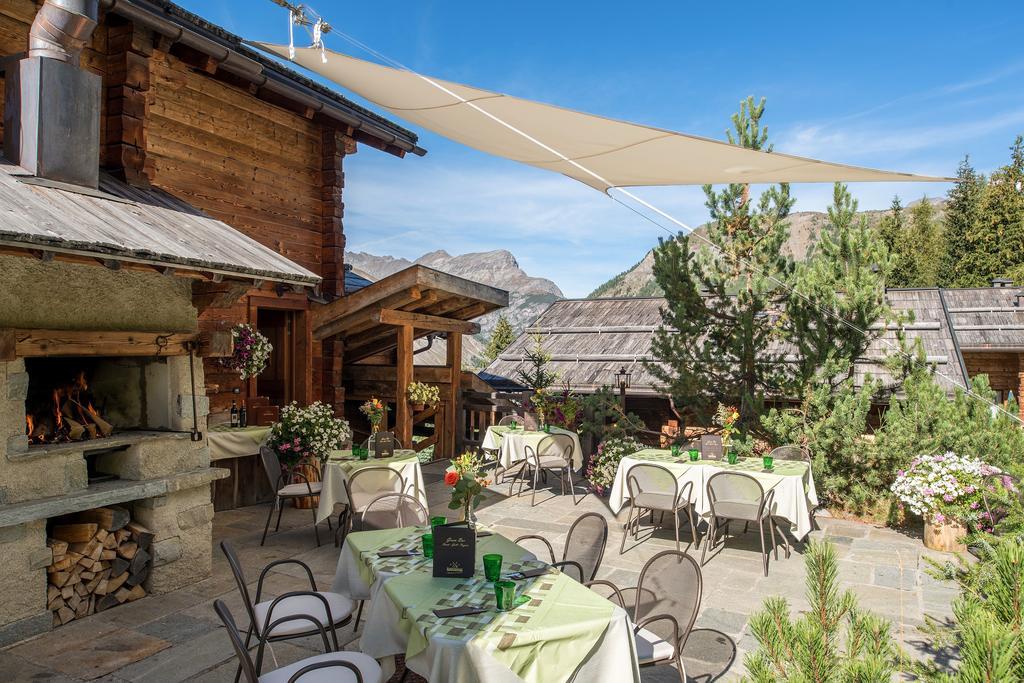 Park Chalet Village Livigno Exterior foto