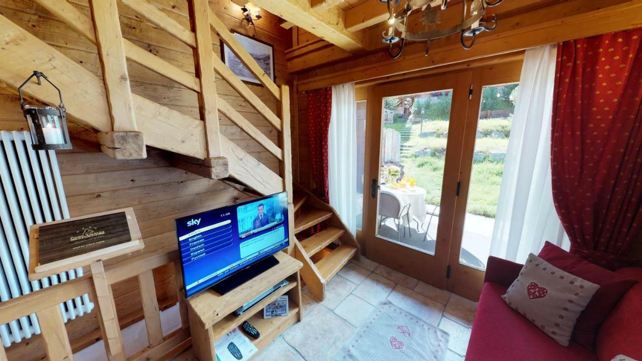 Park Chalet Village Livigno Exterior foto