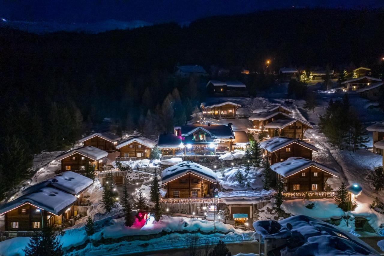 Park Chalet Village Livigno Exterior foto