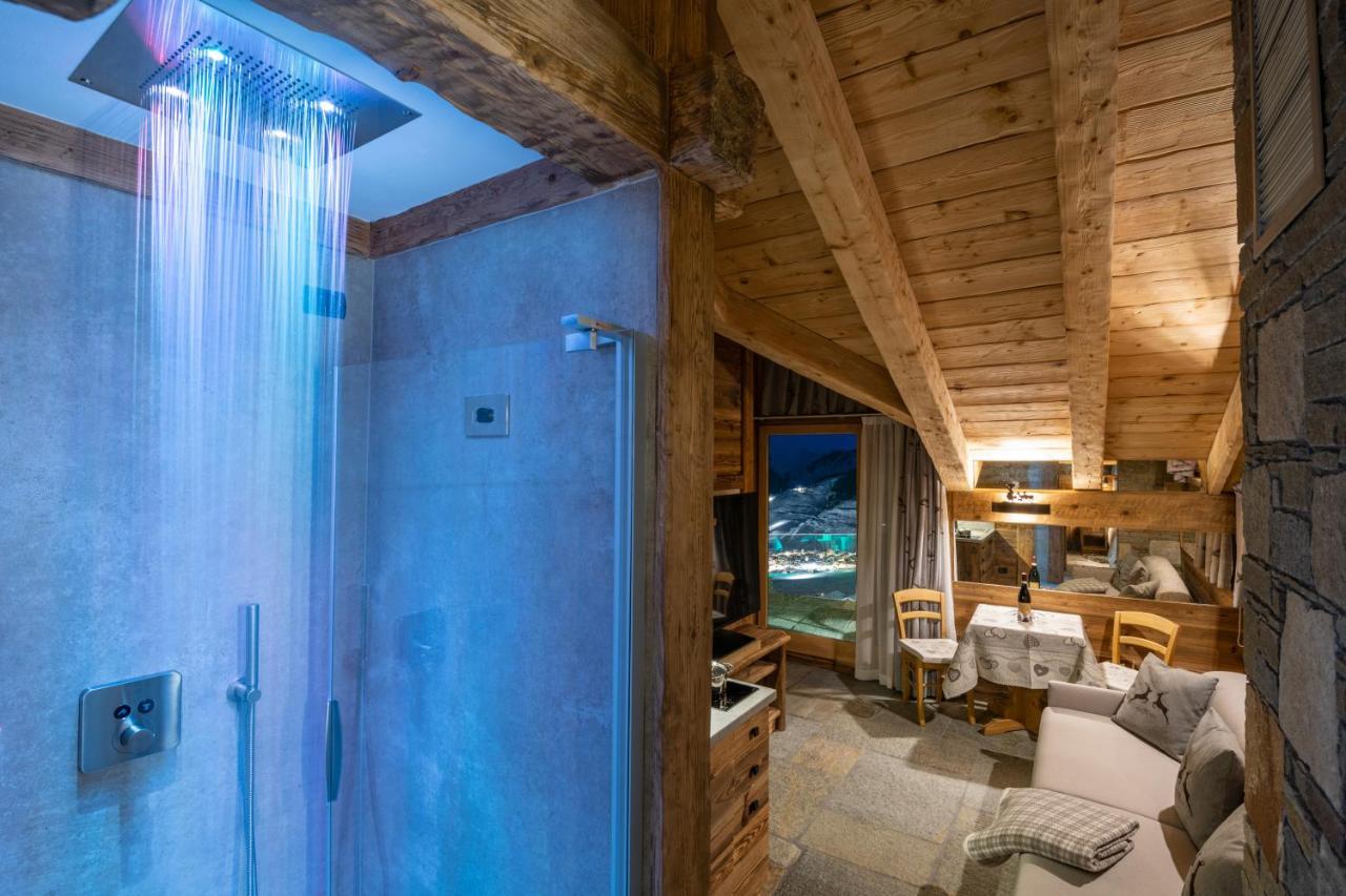 Park Chalet Village Livigno Exterior foto